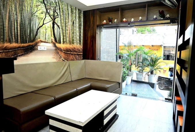 Imagen de los interiores del Hotel KB Palace. Foto 16
