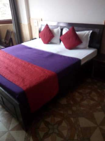 Imagen de la habitación del Hotel KC Regency. Foto 8