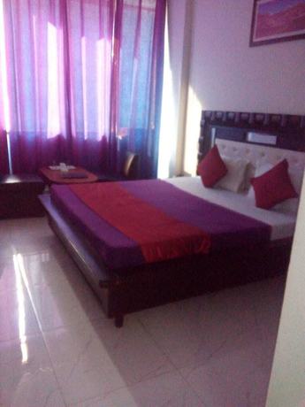 Imagen de la habitación del Hotel KC Regency. Foto 14