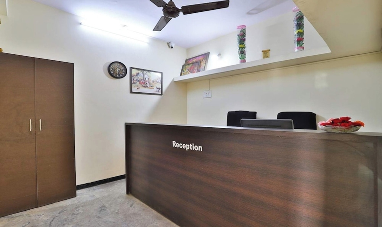 Imagen de los interiores del Hotel KDM, Rajkot. Foto 14
