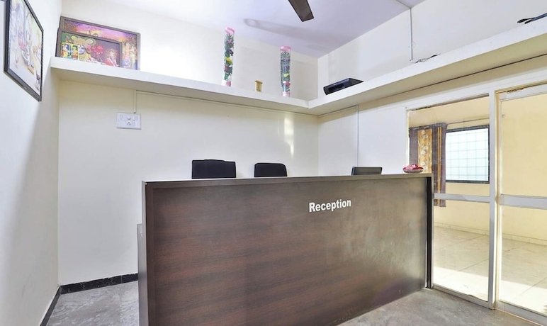 Imagen de los interiores del Hotel KDM, Rajkot. Foto 15