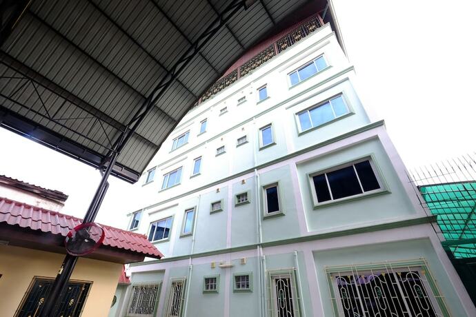 Imagen general del Hotel KDM residence. Foto 4