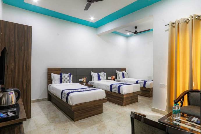 Imagen de la habitación del Hotel KDS Residency. Foto 5