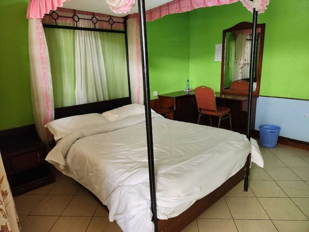 Imagen de la habitación del Hotel KENLANDS RELAX INN. Foto 9