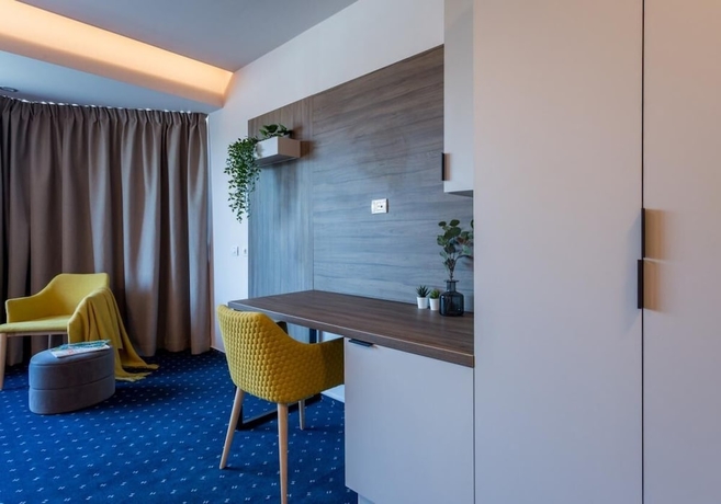 Imagen de la habitación del Hotel KEPLER RESIDENCE. Foto 6