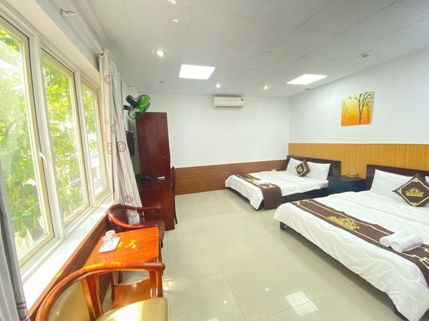 Imagen de la habitación del Hotel KHACH SAN PHU HUNG. Foto 8