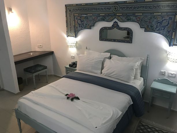 Imagen de la habitación del Hotel KHELLA. Foto 7