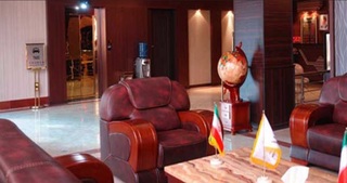 Imagen de los interiores del Hotel KHORSHID QOM. Foto 14