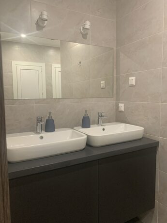 Imagen general del Hotel KIGO Park Legend. Foto 12