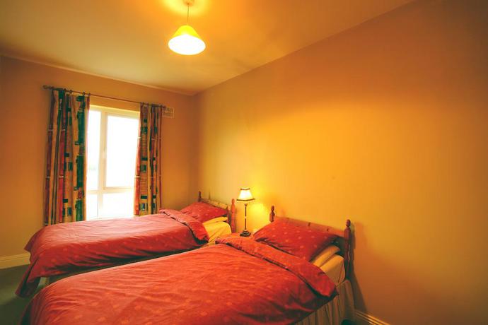 Imagen general del Hotel KILKEE BAY. Foto 6