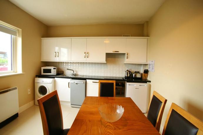 Imagen general del Hotel KILKEE BAY. Foto 9