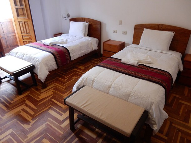Imagen de la habitación del Hotel KIMSA. Foto 8