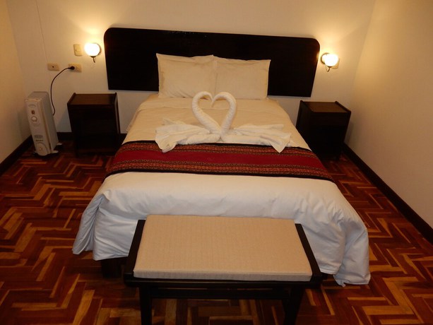 Imagen de la habitación del Hotel KIMSA. Foto 16