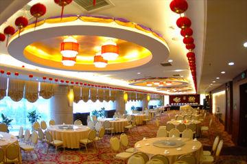 Imagen del bar/restaurante del Hotel KING DYNASTY. Foto 5