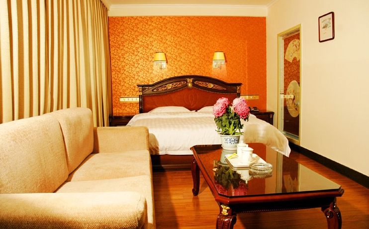 Imagen de la habitación del Hotel KING'S JOY. Foto 3