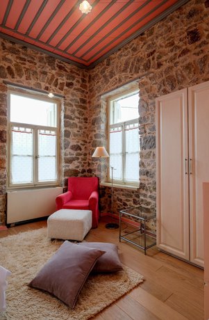 Imagen de la habitación del Hotel KIRIAKI GUESTHOUSE and SUITES. Foto 19