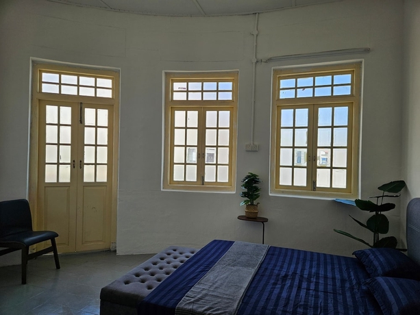 Imagen de la habitación del Hotel KITA Hostel. Foto 16