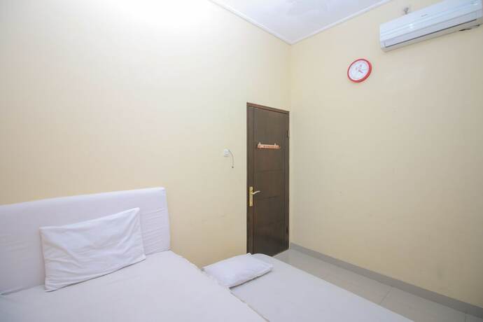 Imagen de la habitación del Hotel KJA Guest House. Foto 17