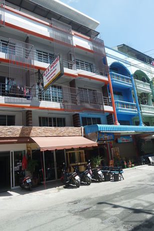 Imagen de los exteriores del Hotel KJS Pattaya. Foto 10