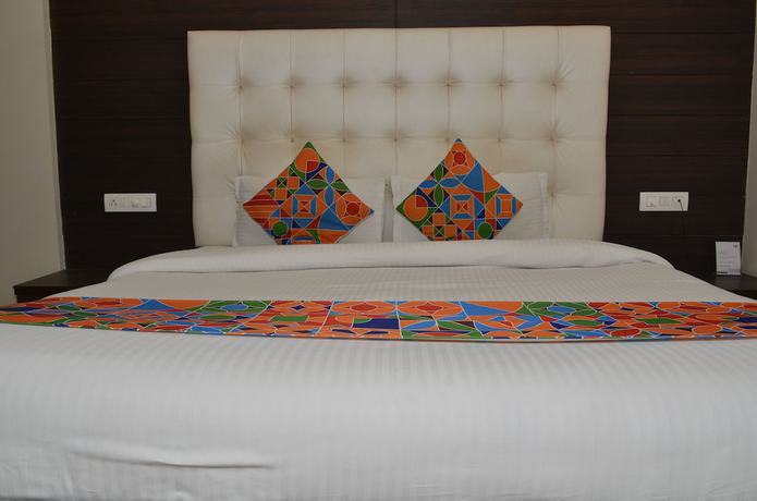 Imagen de la habitación del Hotel KK Continental. Foto 9