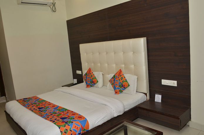 Imagen de la habitación del Hotel KK Continental. Foto 11