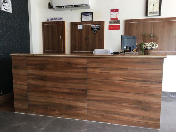 Imagen de los interiores del Hotel K.K. Foto 19