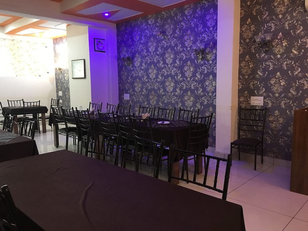 Imagen del bar/restaurante del Hotel K.K. Foto 4