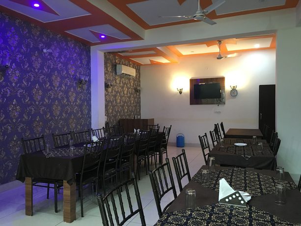 Imagen del bar/restaurante del Hotel K.K. Foto 5