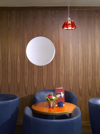 Imagen del bar/restaurante del Hotel K+K Hotel am Harras. Foto 2