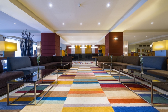 Imagen de los interiores del Hotel K+K Maria Theresia. Foto 12