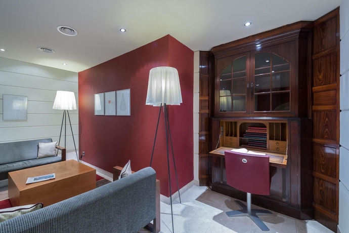 Imagen de los interiores del Hotel K+K Palais. Foto 14