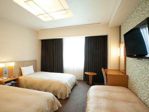 Imagen de la habitación del Hotel KKR Hotel Umeda. Foto 8