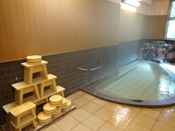 Imagen de la piscina del Hotel KKR Suwakoso. Foto 14