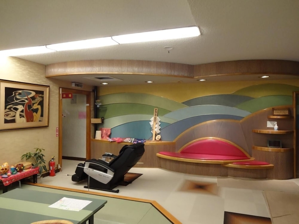 Imagen de los interiores del Hotel KKR Suwakoso. Foto 12