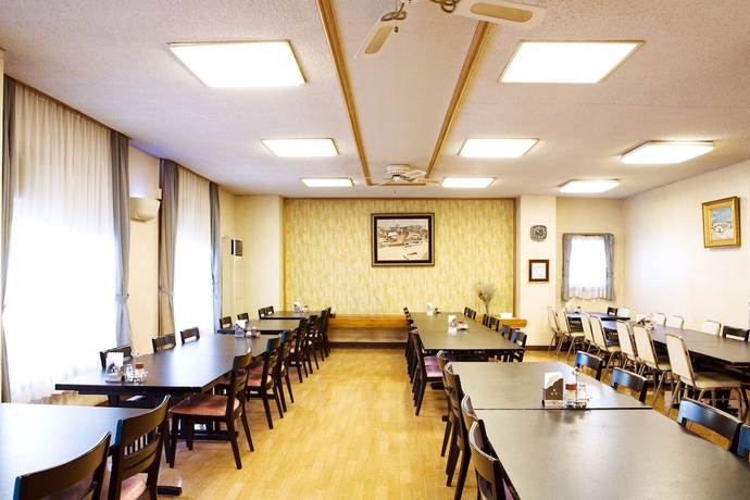 Imagen del bar/restaurante del Hotel KKR Suwakoso. Foto 5