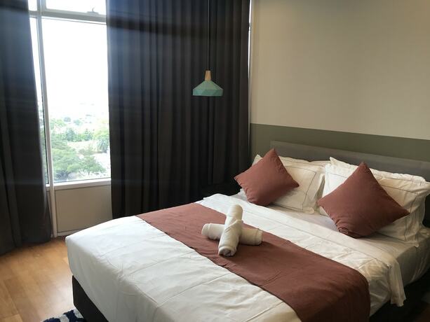 Imagen de la habitación del Hotel KL Sky Suites KLCC by SA. Foto 22