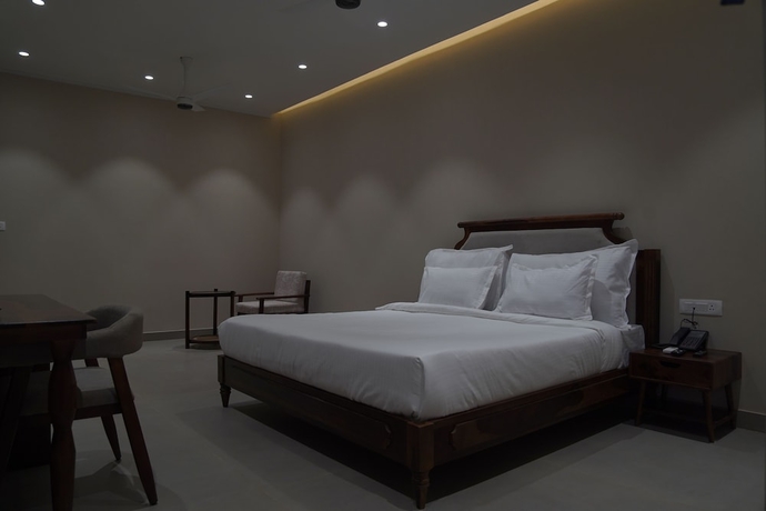 Imagen de la habitación del Hotel KMRs and Resorts. Foto 6