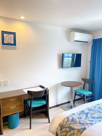 Imagen de la habitación del Hotel KOHALA HOTEL. Foto 7
