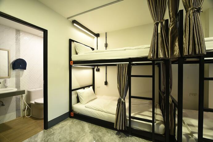 Imagen de la habitación del Hotel KOKO Hostel. Foto 14