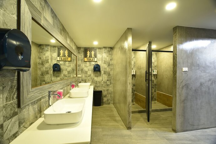 Imagen de la habitación del Hotel KOKO Hostel. Foto 19