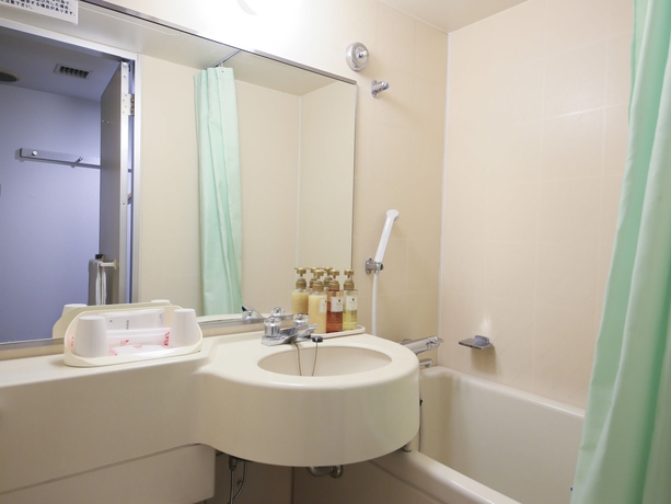 Imagen de la habitación del Hotel KOKO Ikebukuro East. Foto 5