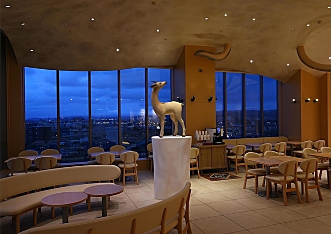 Imagen de los interiores del Hotel KOKO Kanazawa Station. Foto 17