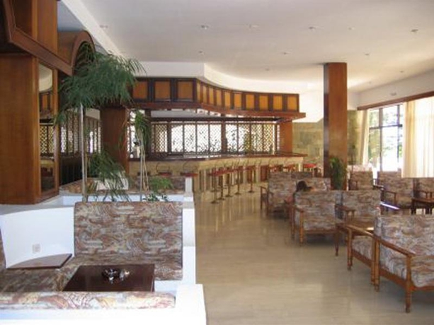 Imagen general del Hotel KOLYMBIA SKY. Foto 1