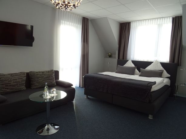 Imagen de la habitación del Hotel KOMM\' IN. Foto 15