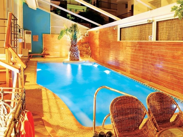 Imagen general del Hotel KOSMOPOLIT, Loutraki - Perachora. Foto 3