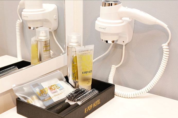 Imagen de la habitación del Hotel K-Pop. Foto 18