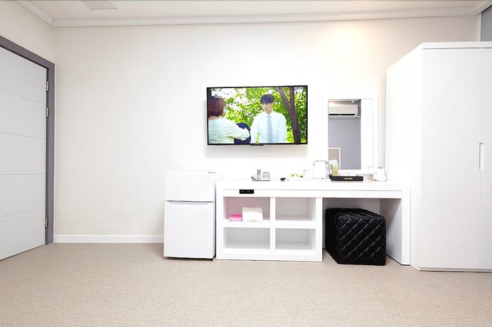 Imagen de la habitación del Hotel K-Pop. Foto 19