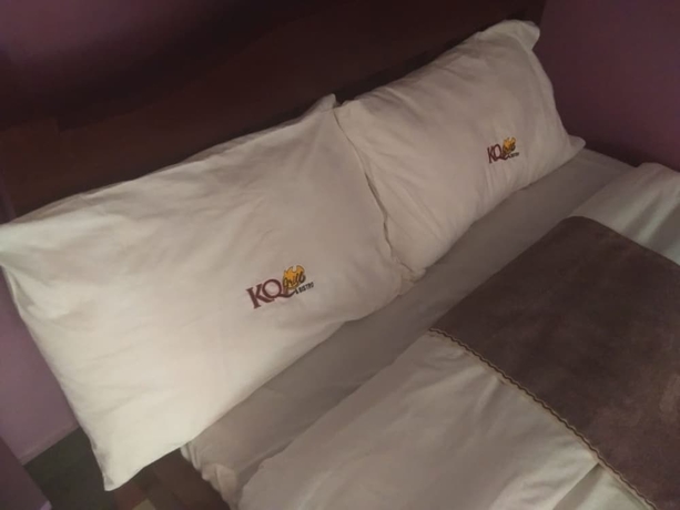 Imagen de la habitación del Hotel KQ Grill and Bistro. Foto 10