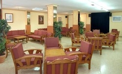 Imagen de los interiores del Hotel KROSS BAHIA DE PALMA. Foto 9