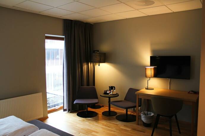 Imagen de la habitación del Hotel KRS LIVE. Foto 5